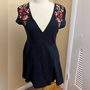 Zara women’s knit dress with embroidery